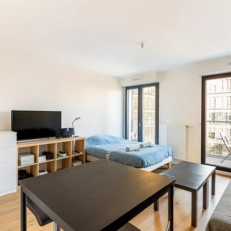 Appartement Guestready - Cosy With A Balcony Nanterre