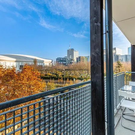 Guestready - Cosy With A Balcony דירה